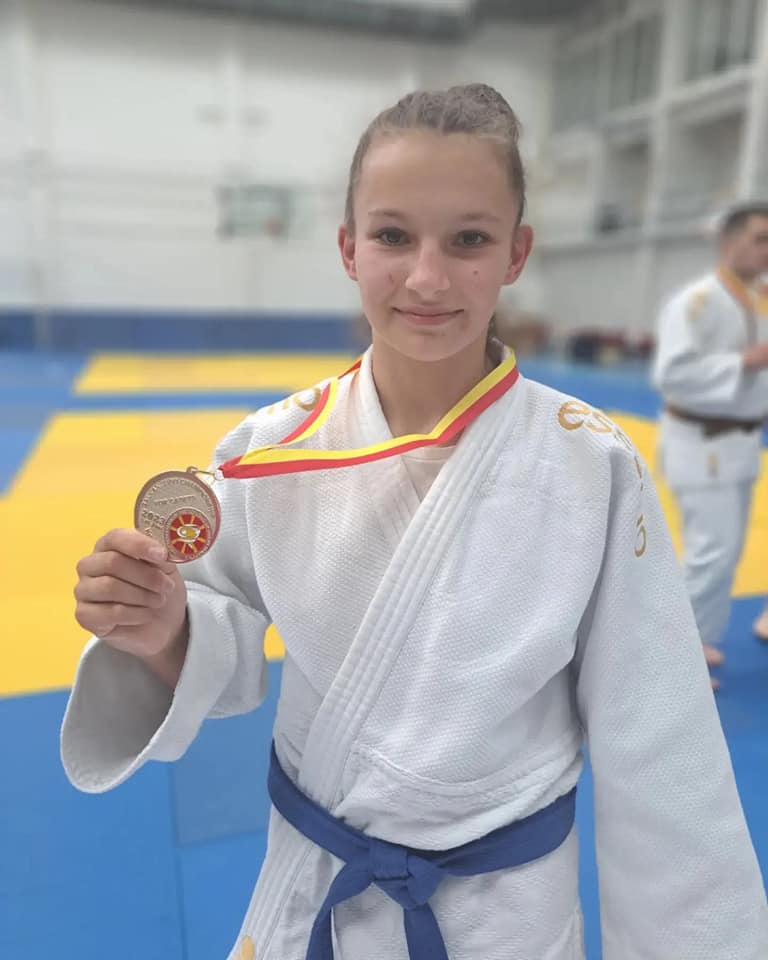 USPJEŠAN VIKEND JK "PANTER" Jovana Đurić kadetska ekipna prvakinja Balkana, u Banja Luci osvojeno 8 medalja