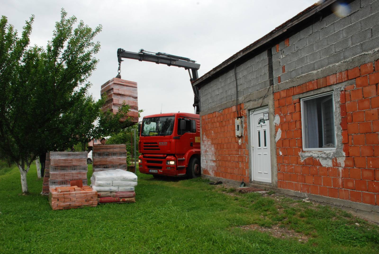 Grad obezbijedio krov nad glavom za mladi bračni par Kostić