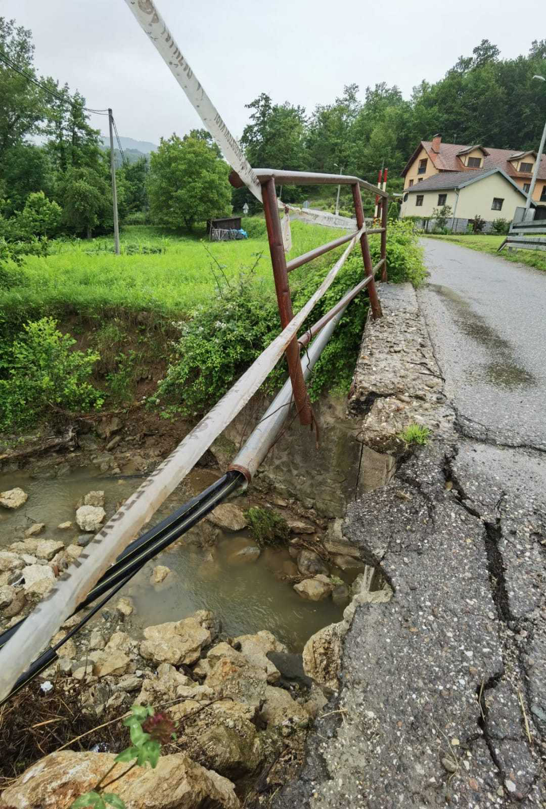 U Loparama neispravna voda za piće