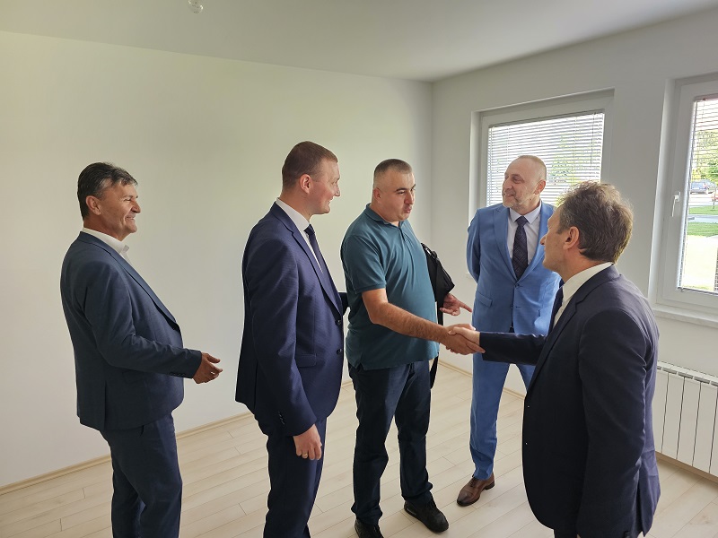 Perić: Ugljevik prednjači u rješavanju stambenog pitanja boračke populacije