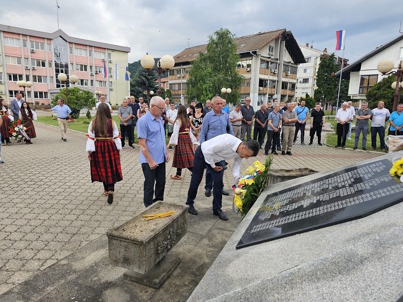 U Ugljeviku služen parastos uoči Vidovdana: Junaci za nezaborav
