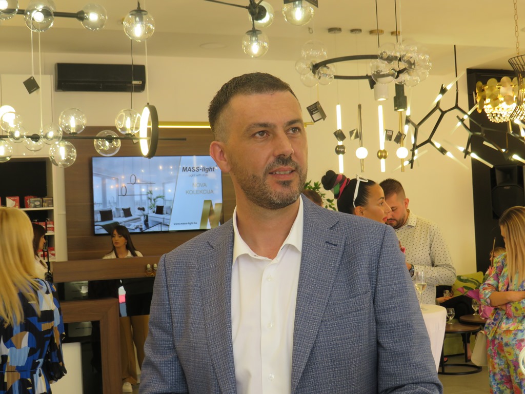 Svečano otvoren novi MASS Light salon rasvjete u Bijeljini