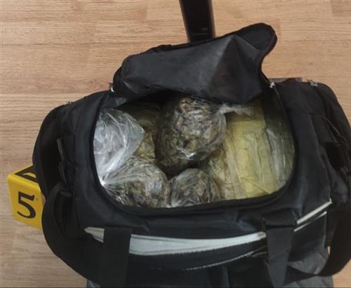 U pretresu lica u Bijeljini pronađeno 2,8 kilograma marihuane