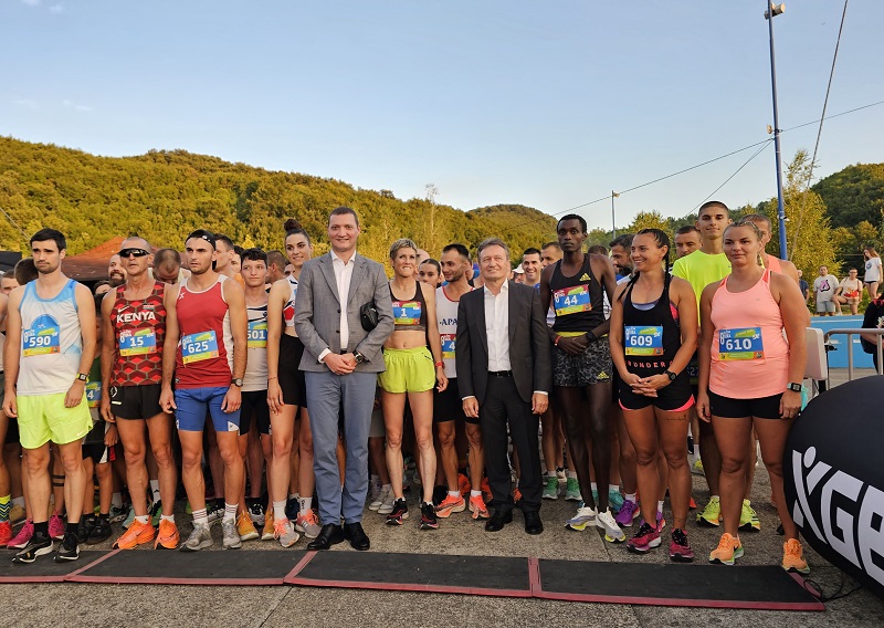 Atletska ulična trka “Ugljevik 2023”: Kipruto i Olivera Jevtić najbolji FOTO