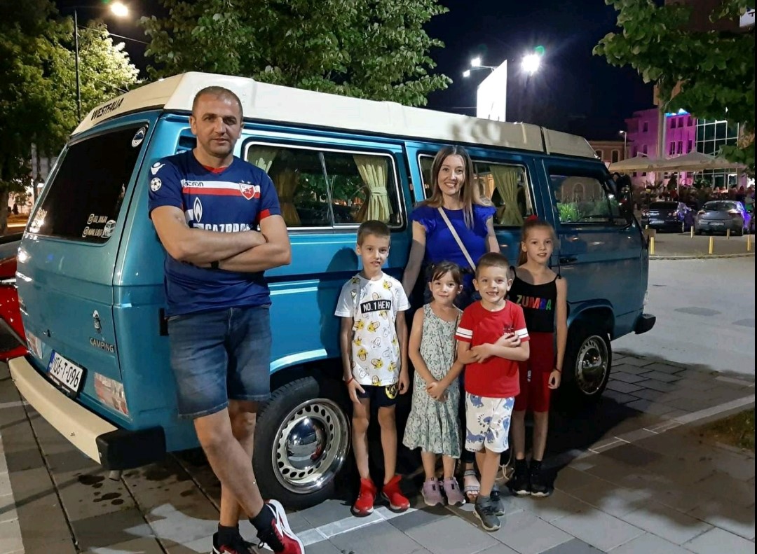 Stanišići iz Dvorova: Ponosni roditelji duplih blizanaca - o vaspitanju i podizanju djece