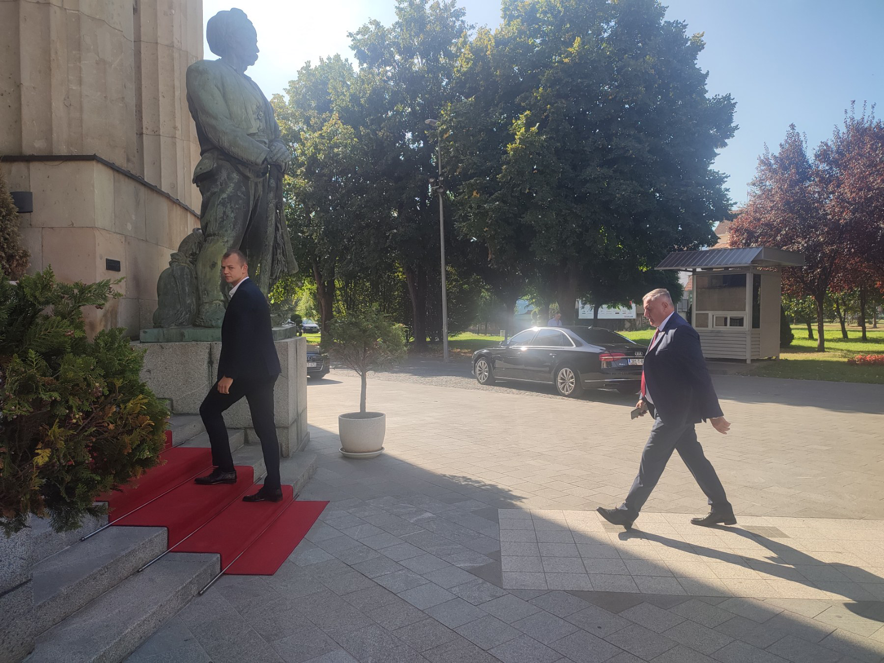 Počeo sastanak Dodika sa nosiocima najodgovornijih funkcija