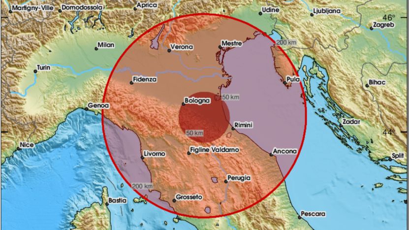 Jak zemljotres pogodio Italiju: Ljudi izašli na ulice