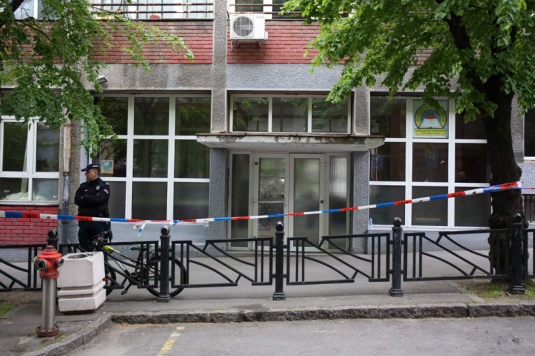 Iz "Ribnikara" se ispisalo 60 učenika, niko nije htio da bude direktor
