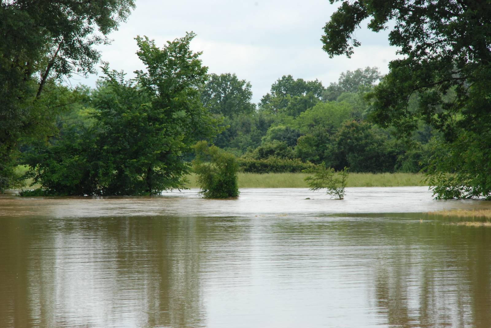 Upozorenje na moguće bujične poplave za vikend