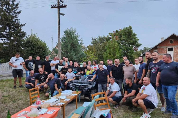 Marku ukrali kvad na Manjači, drugari mu kupili novi