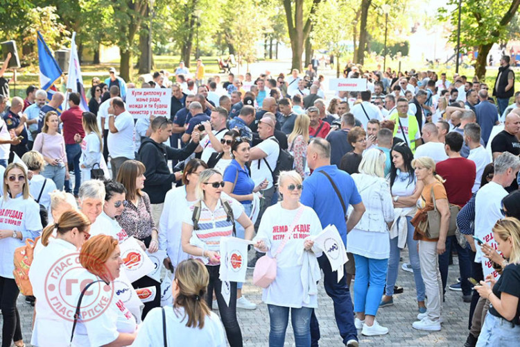 Protest u Banjaluci: Sindikalci traže povećanje plata