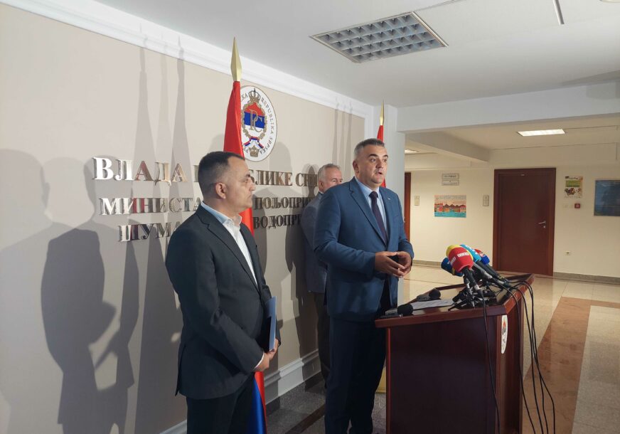 Minić najavio nove smjene u šumskim gazdinstvima sa gubicima