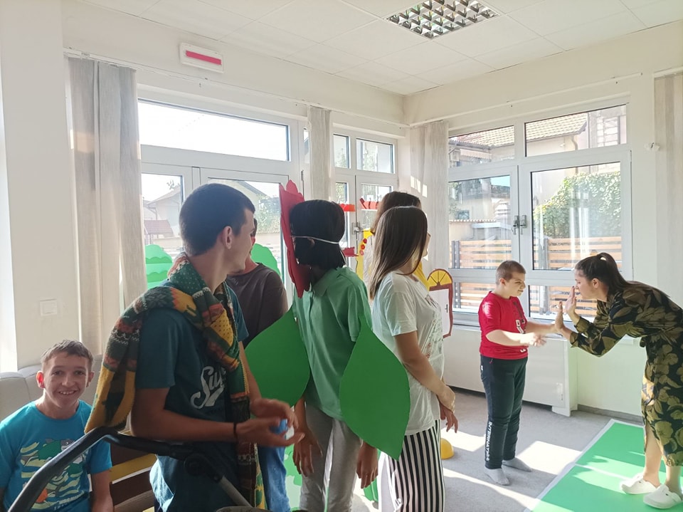 Mališani iz Dnevnog centra za drage goste priredili predstavu “Mali prijatelj”