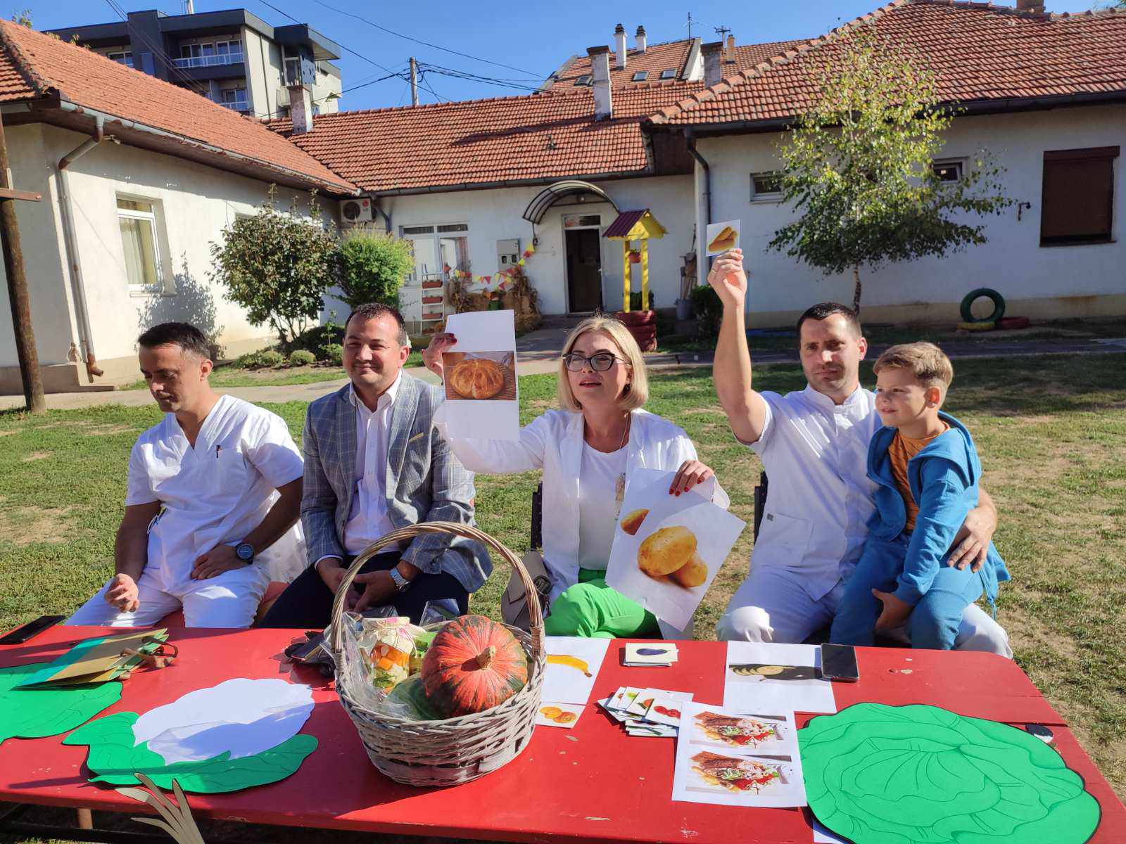 Posjeta ljekara Doma zdravlja vrtiću "Čika Jova Zmaj" FOTO