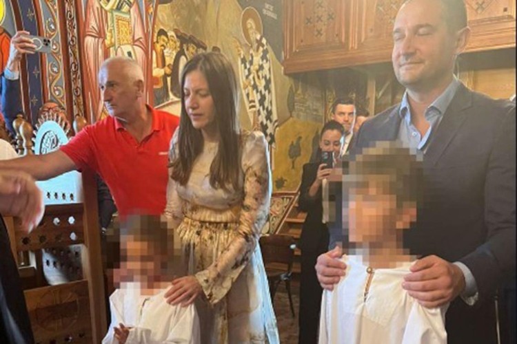 Patrijarh krstio djecu Novaka Đokovića u Manastiru Ostrog