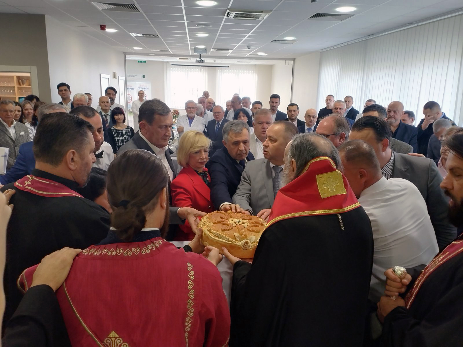 BOLNICA PROSLAVILA SLAVU Najavljeno dalje ulaganje u opremu i kadar zdravstvene ustanove
