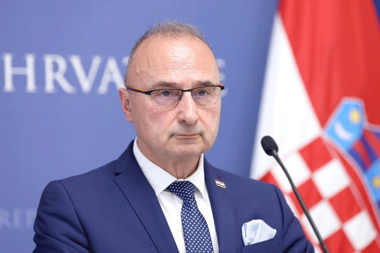 Hrvatska protjeruje srpskog diplomatu (VIDEO)