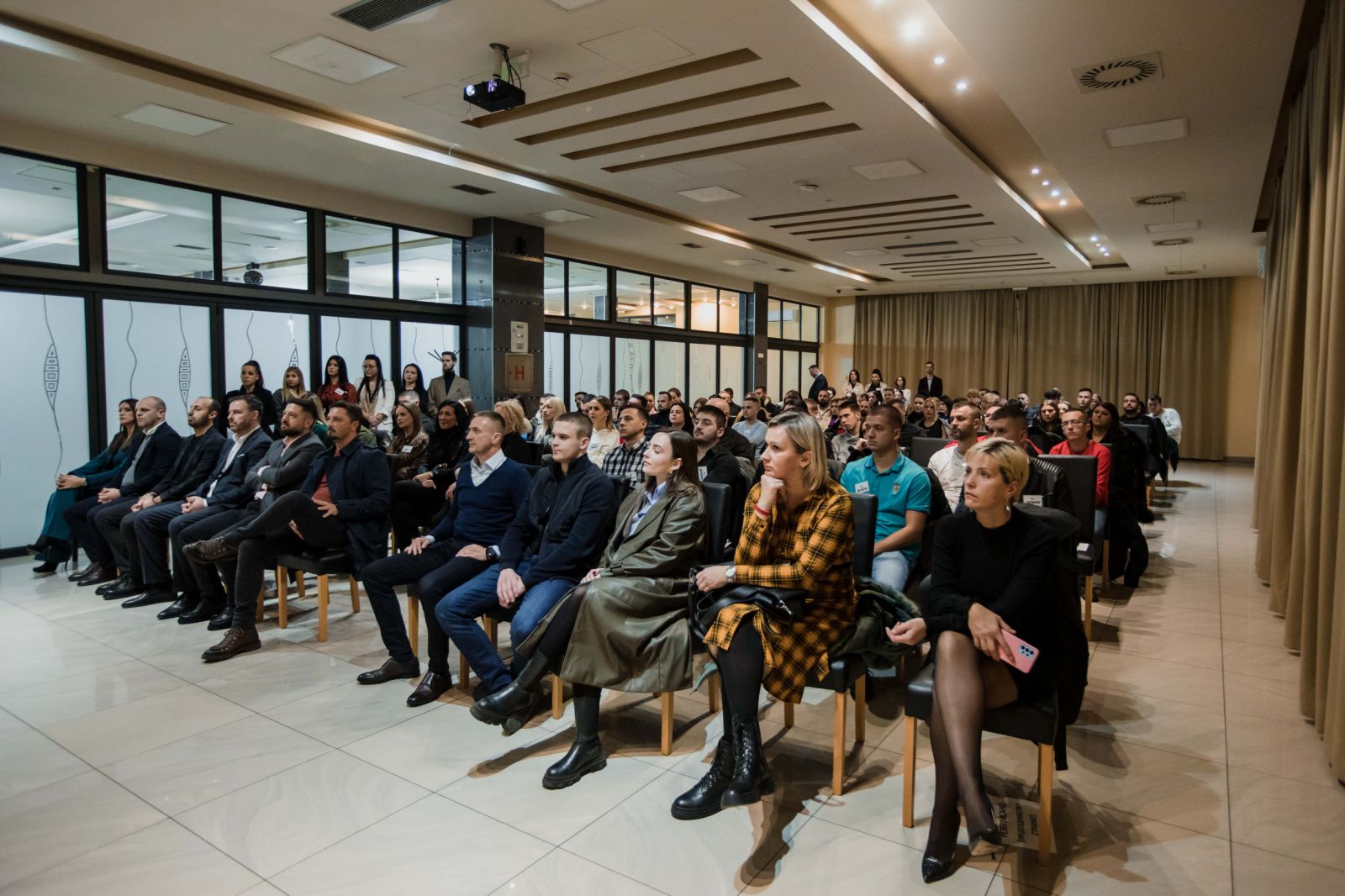 Profesorica Srpskog jezika Ana Bajić na čelu Aktiva mladih RSS Bijeljina!