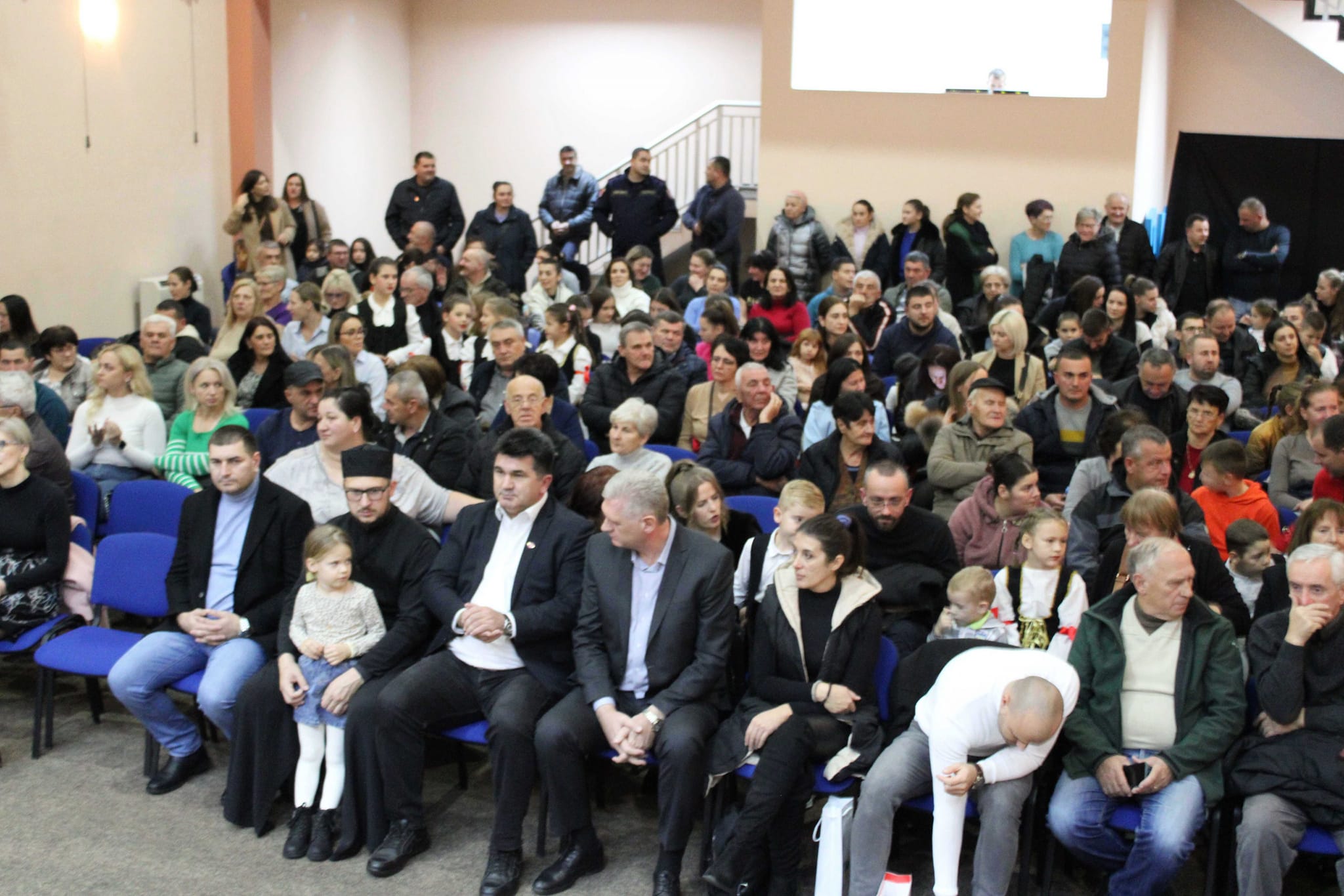 U Loparama održan godišnji koncert SPKD "Prosvjeta"
