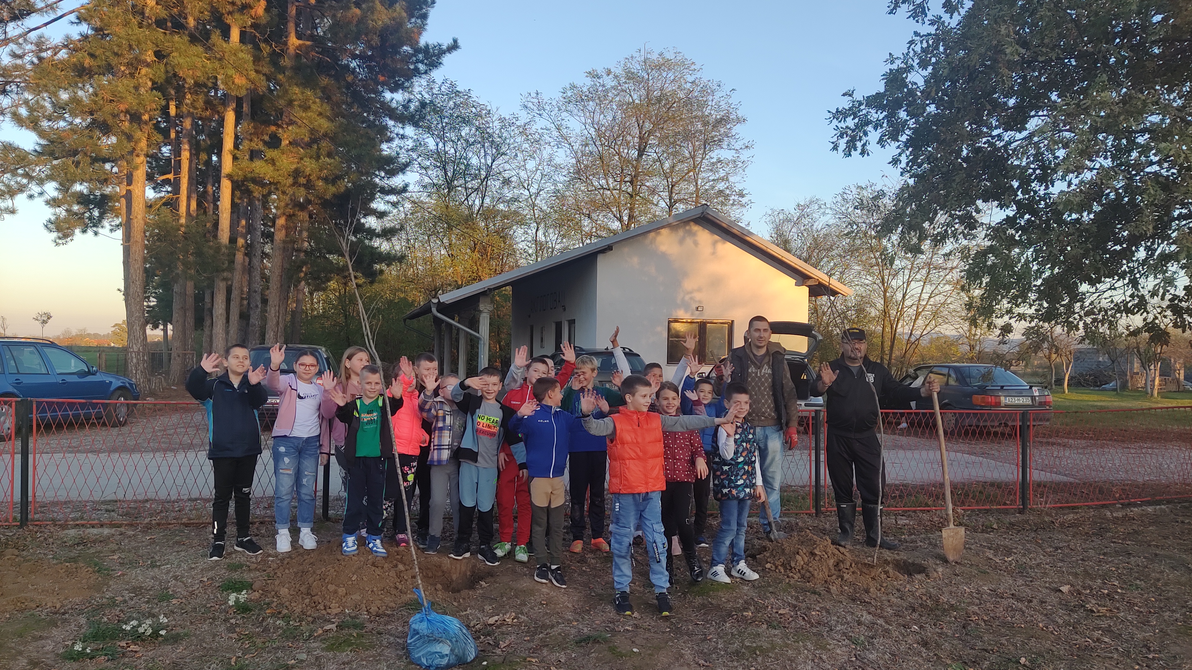 Zeleni novembar u školama u Glogovcu, Ljeljenči i Dragaljevcu FOTO