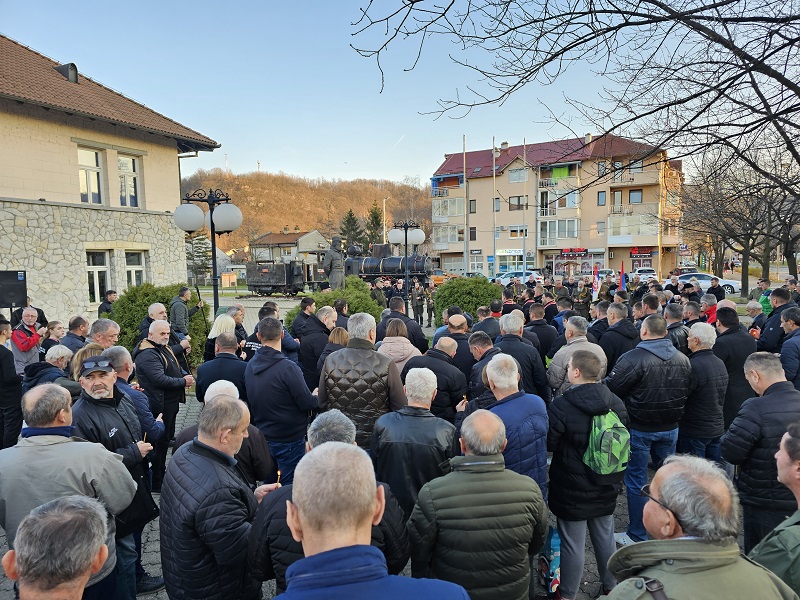 ZASLUŽIO SLAVU NARODA: U Ugljeviku obilježena 21 godina od pogibije vojvode Mande