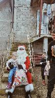 Bijeljinci prešli 260 km da usreće mališane u porodici Mijović (FOTO GALERIJA)