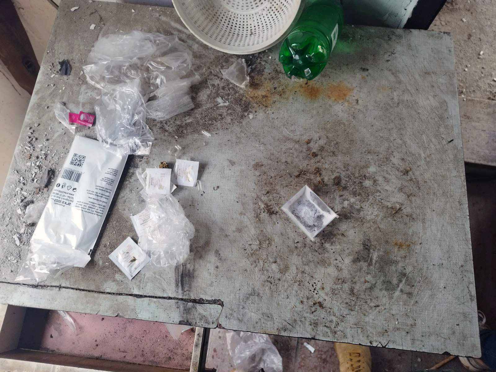 Bijeljina: Uhapšena tri lica i oduzeta veća količina droge i oružja (FOTO)
