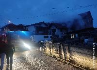 Bijeljina: Vatrogasci gase požar kod "Ravne gore" (FOTO)