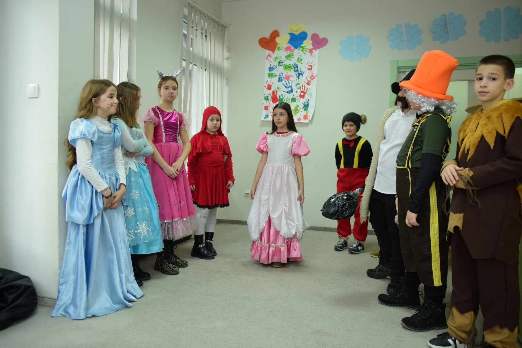 "Darodavaoci" i "Ispružene ruke" - Mladi iz Bijeljine promovišu solidarnost i edukaciju