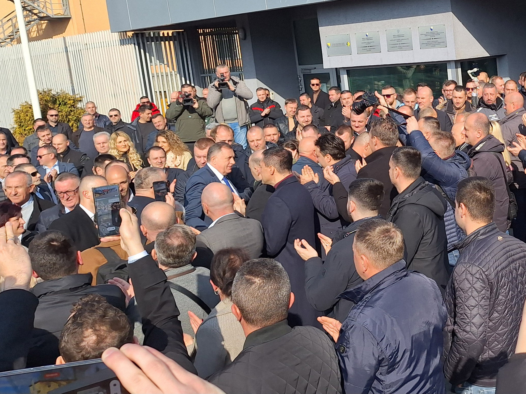 Dodik stigao u Sud BiH
