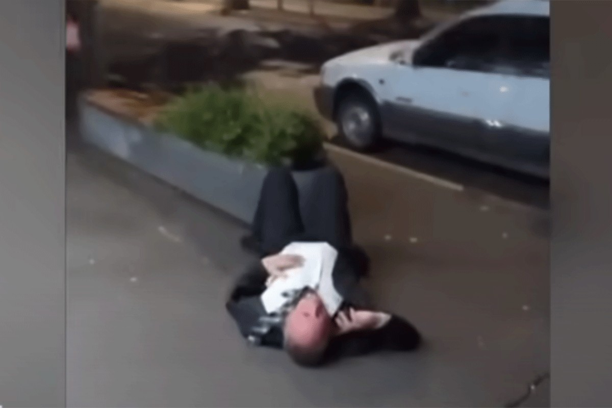 Austrija: Poslanik ležao na pločniku i psovao - "Pomiješao sam alkohol i lijek" (VIDEO)