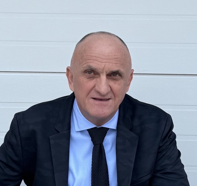 Mladi inženjeri rudarstva iz Ugljevika pristupili Republičkoj stranci Srpske