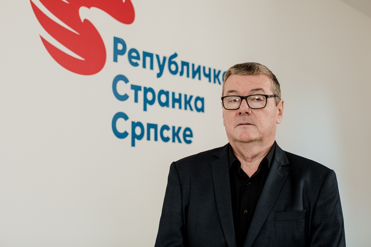Mladi inženjeri rudarstva iz Ugljevika pristupili Republičkoj stranci Srpske