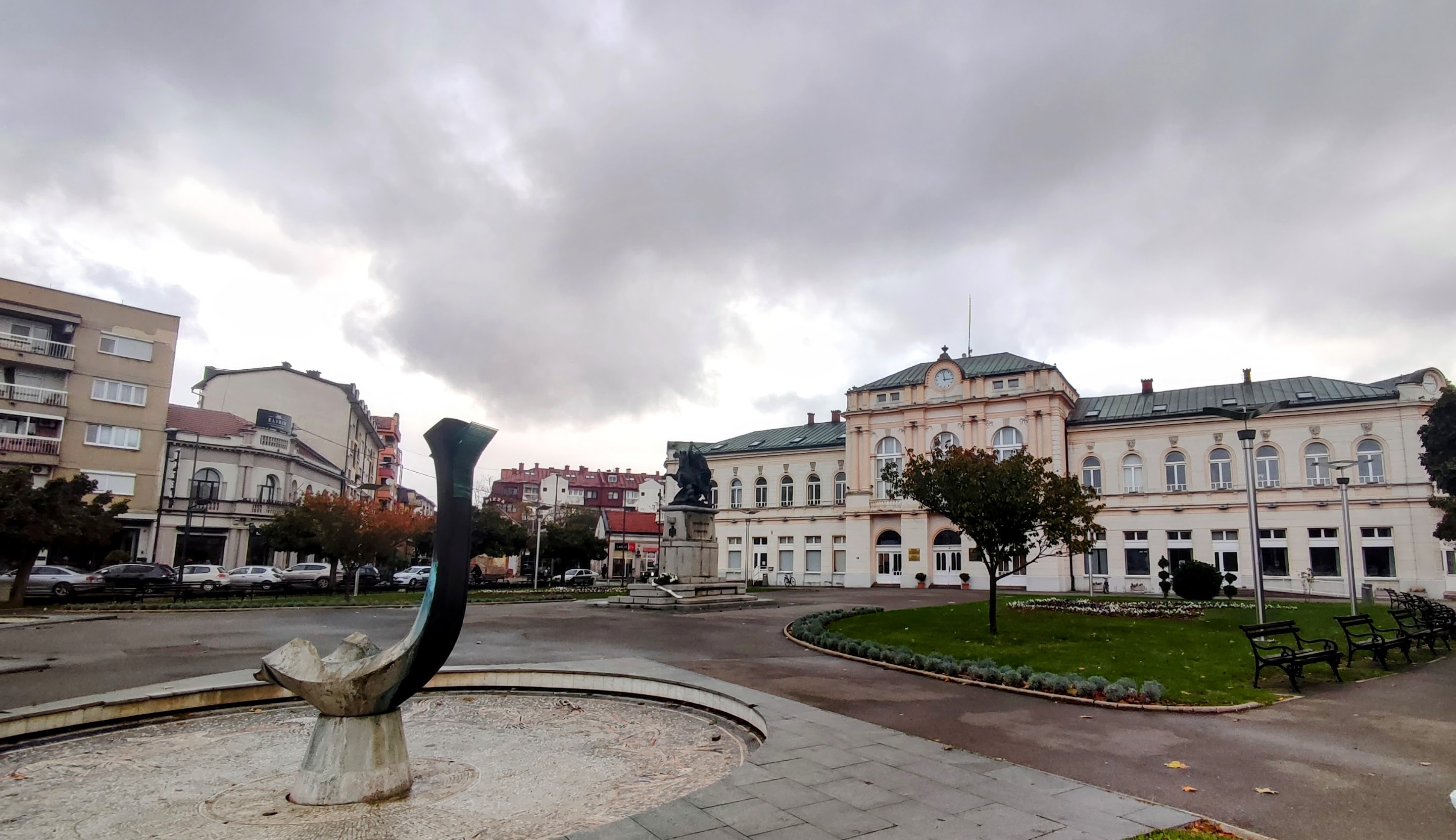 Šta nas čeka u martu: Meteorolozi upozoravaju na saharski pijesak zbog kojeg će se činiti da je kiša prljava