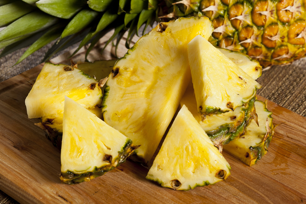 Osam razloga zašto je dobro jesti ananas