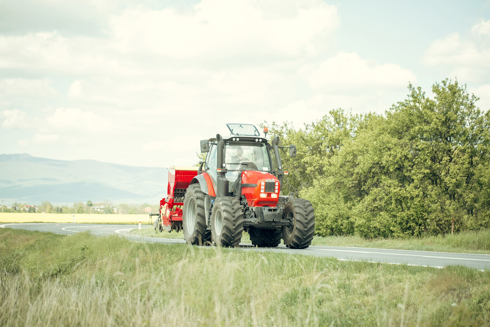 Bijeljina: Sutra početak republičke kampanje o bezbjednosti vozača traktora