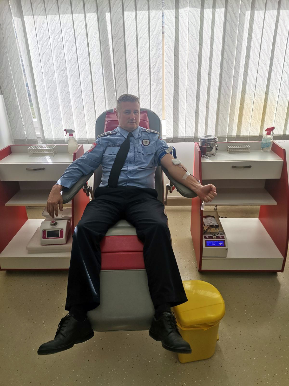 Bijeljina: Policajci ponovo pokazali humanost (FOTO)
