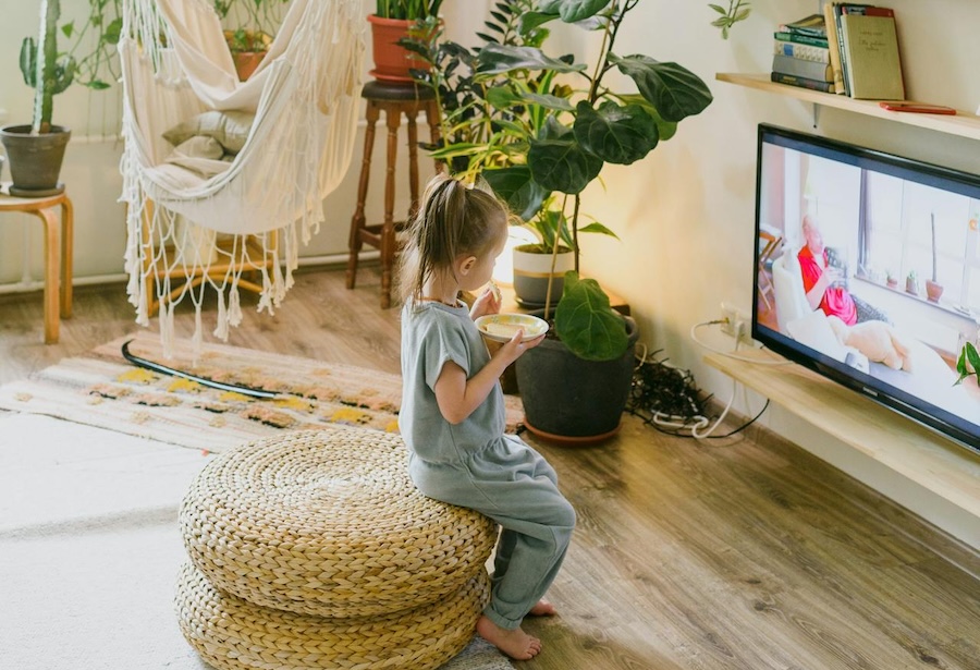 Kako tehnologija menja način na koji uživamo u TV sadržaju?