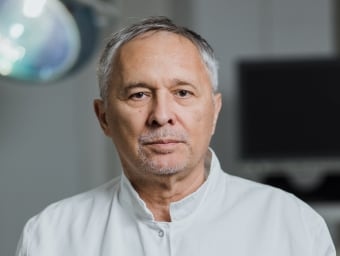 Preminuo doktor Kusturić