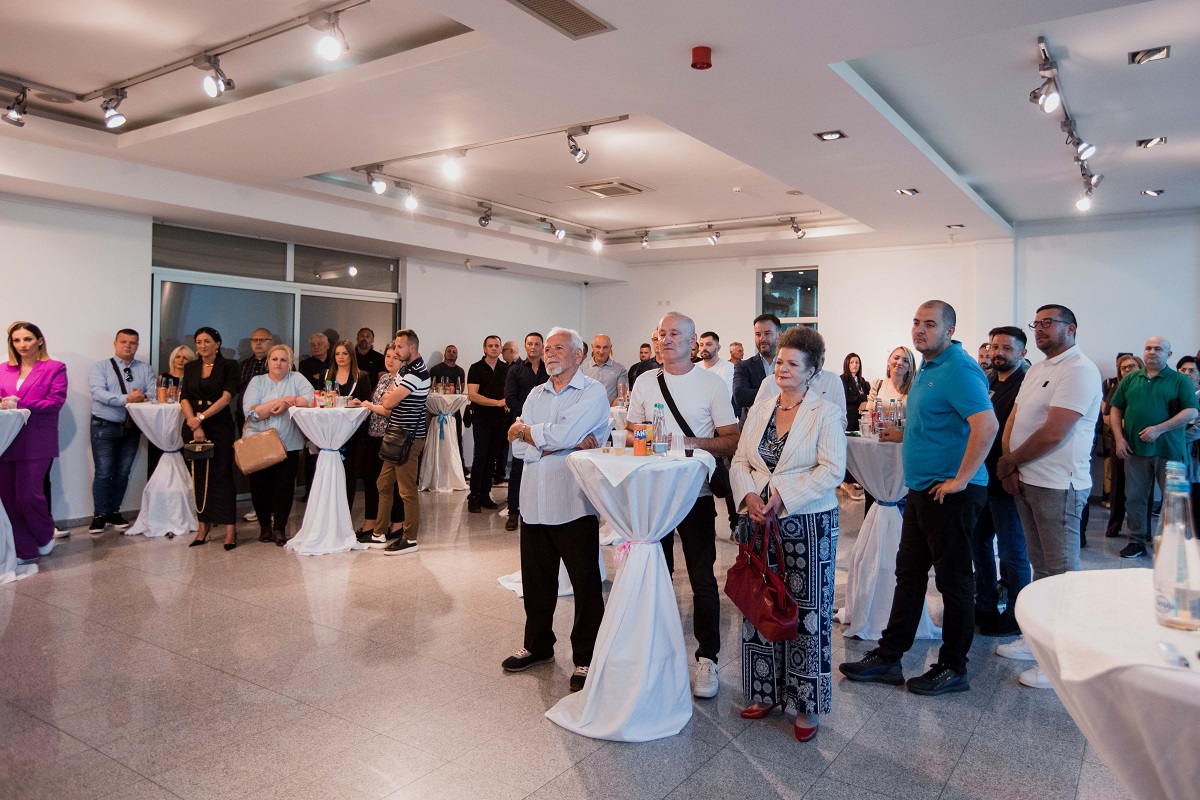 RSS u Bijeljini uručila više od stotinu kartica novim članovima