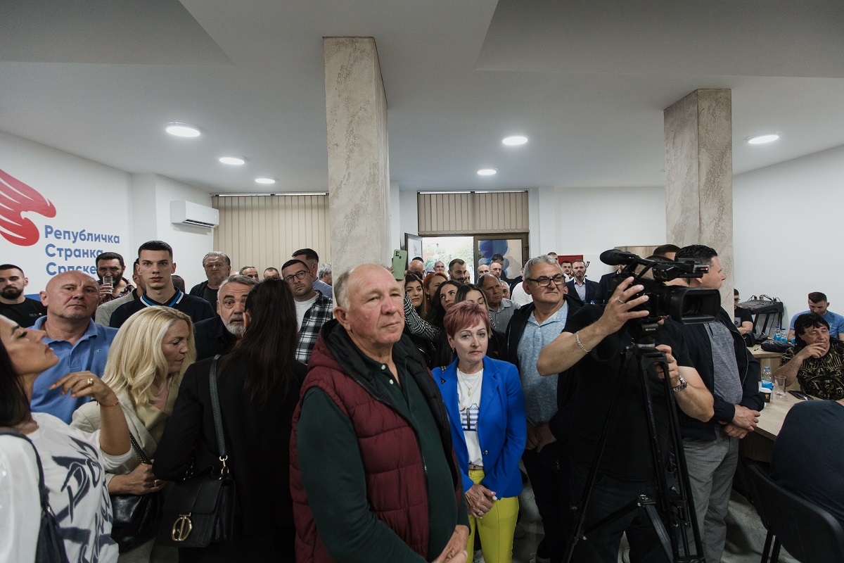 U Ugljeviku otvorene kancelarije Republičke stranke Srpske (FOTO)