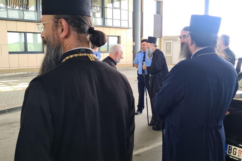 Ovako su patrijarha spriječili da pređe Merdare