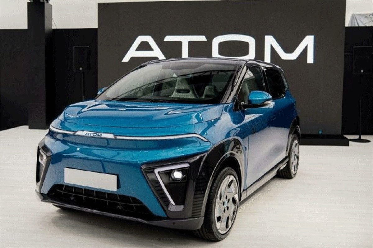 "Moskvič" izbacuje električni "atom"