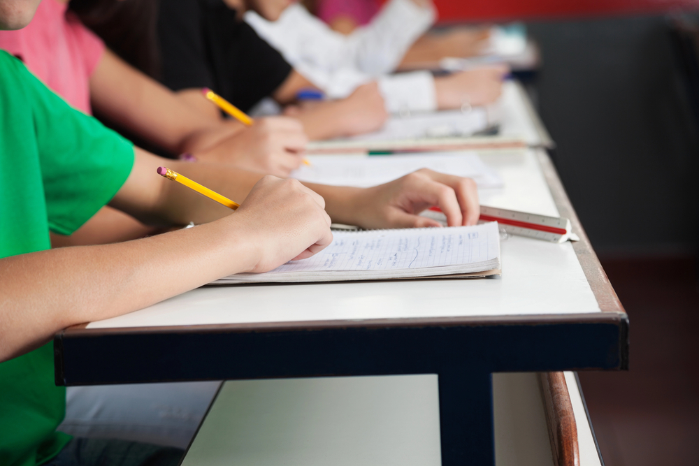 Sutra Јavni konkurs za upis učenika u prvi razred srednjih škola