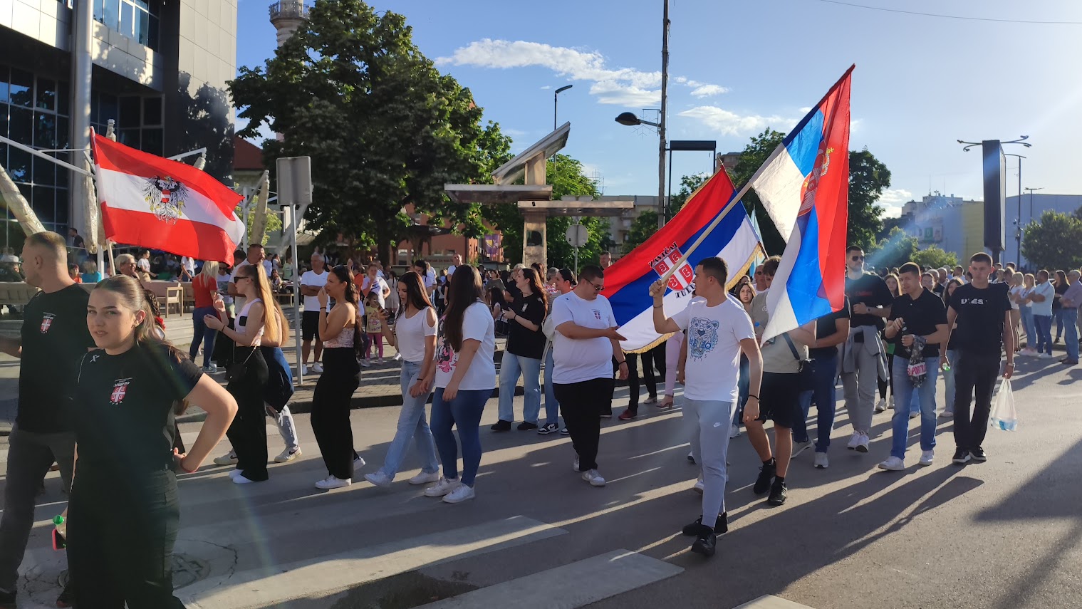 Semberija zaigrala veselim koracima narodnih igara FOTO/VIDEO