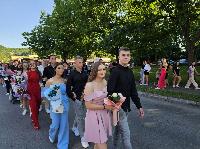 Sabor malih maturanata u Ugljeviku: PUNA SRCA MLADIH POKOLJENJA 