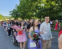 Sabor malih maturanata u Ugljeviku: PUNA SRCA MLADIH POKOLJENJA 
