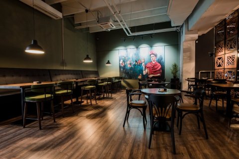 Monarh Bar Restoran