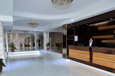 Hotel Ras