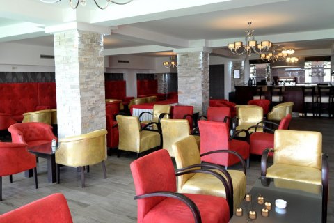 Hotel Ras